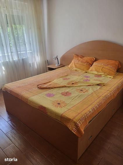 Apartament cu 3 camere decomandat în Mangalia