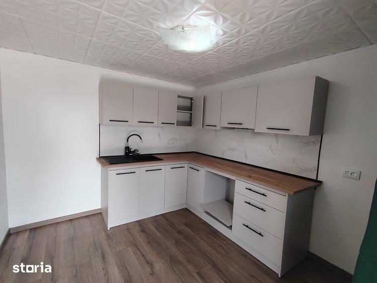 Casă cu 2 camere cu Teren 700 Mp în Cornățelu