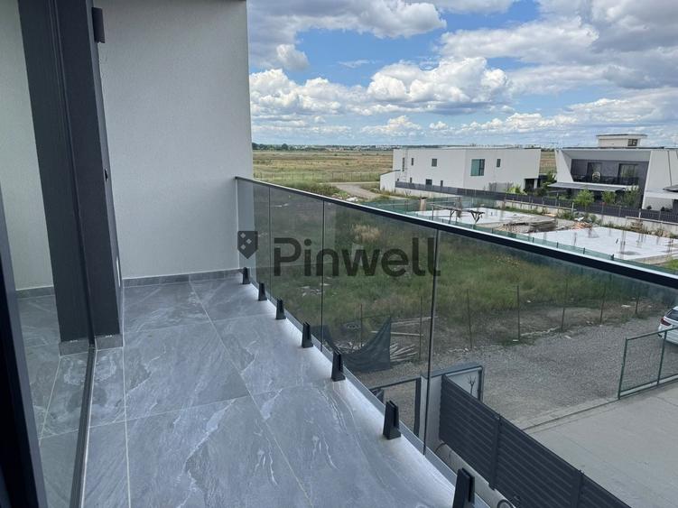 Duplex cu 5 camere cu Canalizare în Pipera