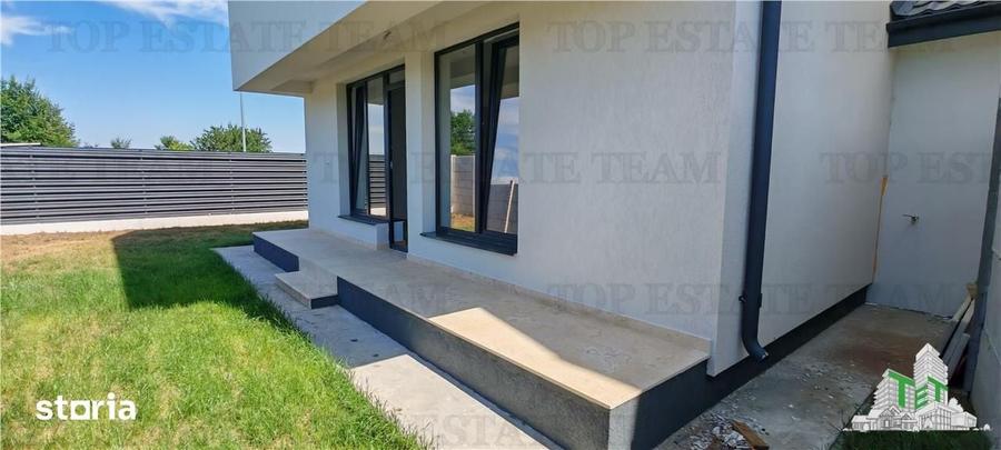 Casă cu 6 camere cu Teren 190 Mp în Prelungirea Ghencea
