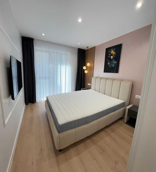 Apartament cu 2 camere semidecomandat în Central