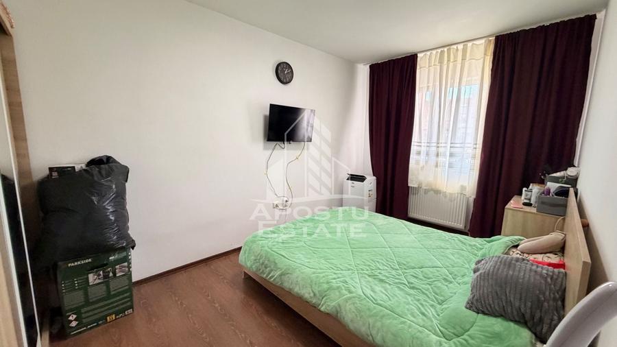 Apartament cu 3 camere decomandat, mobilat în Telegrafului
