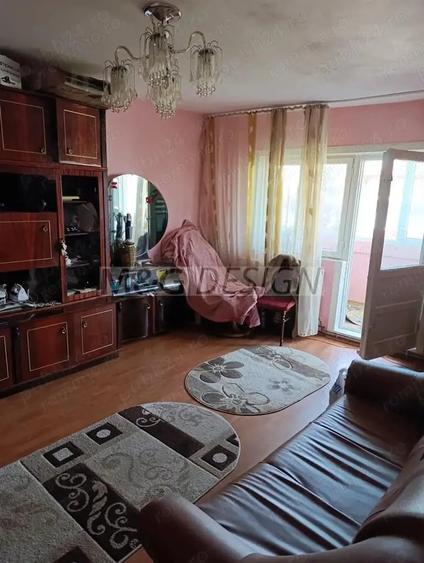 Apartament cu 2 camere decomandat în Dâmbovița