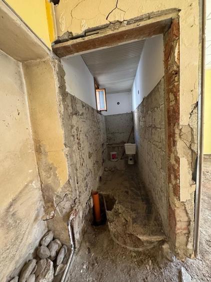 Casă individuală cu 3 camere cu Canalizare în Ultracentral