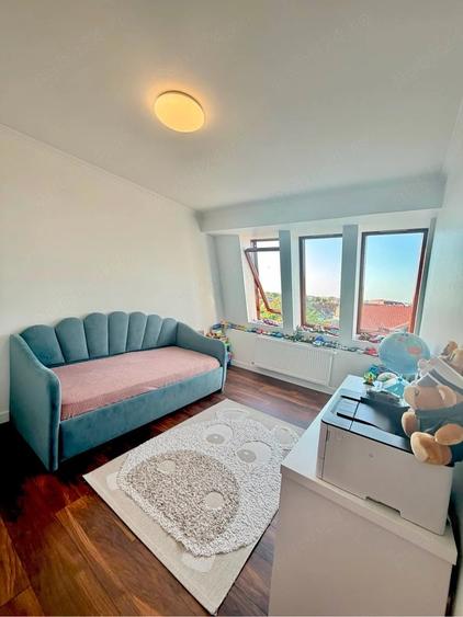 Etaj III | Apartament spatios 3 camere - 86 mp | Parcare proprie - 12
