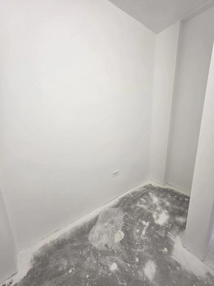 Spațiu comercial, de 56 mp, în Rogerius