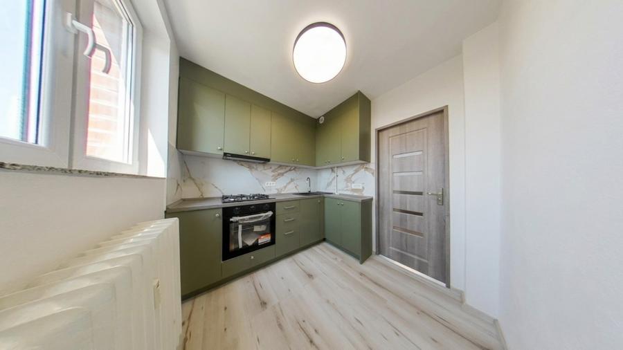 Apartament cu 2 camere decomandat în Podgoria