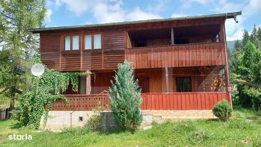 Casă cu 4 camere cu Teren 300 Mp în Central