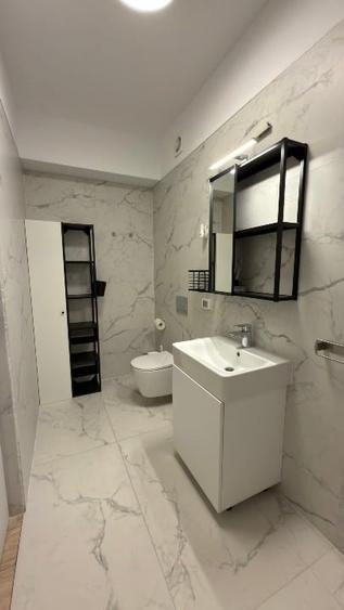 Apartament cu 2 camere semidecomandat, mobilat în Herăstrău