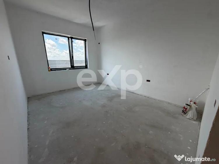 Casă cu 3 camere cu Teren 250 Mp în Clinceni