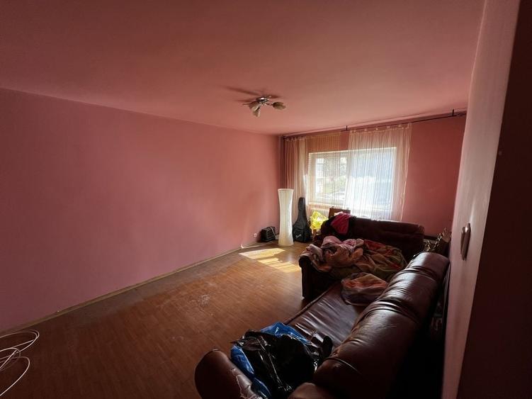 Apartament cu 2 camere decomandat în Viitorului