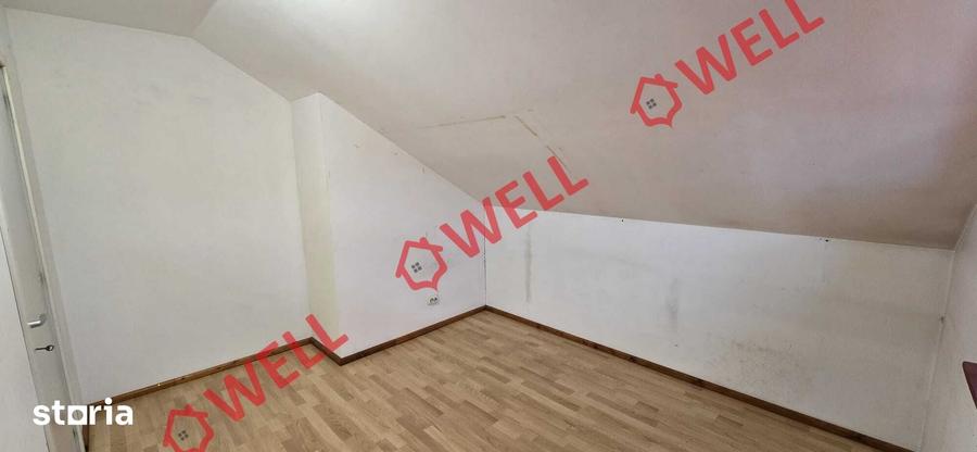 Casă cu 6 camere cu Teren 1300 Mp în Central