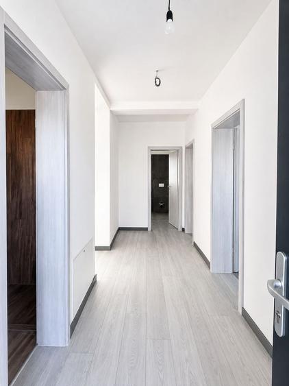 Duplex cu 3 camere cu Canalizare în Dumbrăvița
