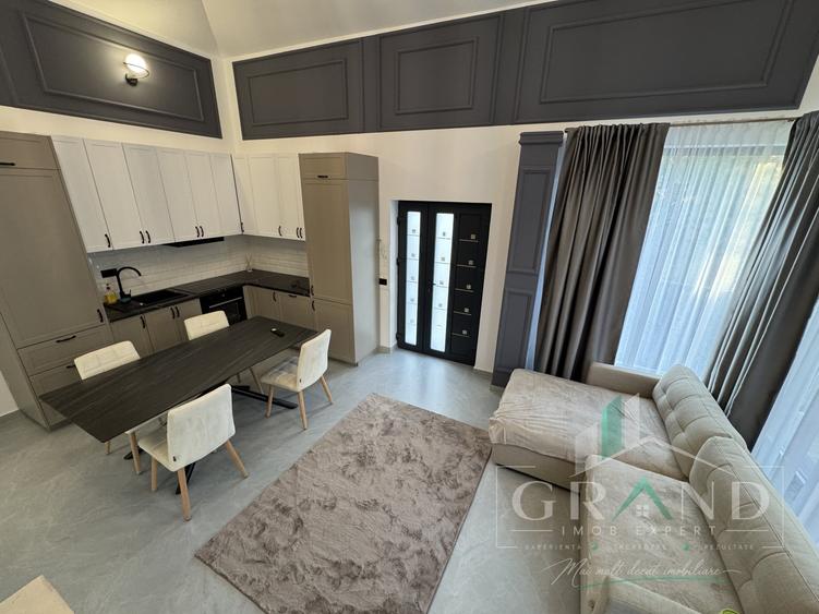 Duplex cu 3 camere cu Canalizare în Între Lacuri