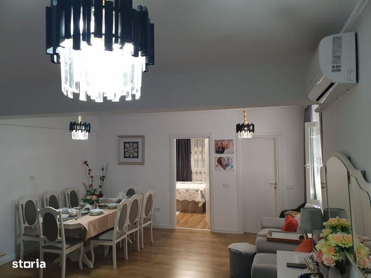 Apartament cu 3 camere în Calea Moldovei