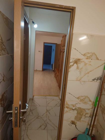 Apartament cu 2 camere nedecomandat în Central