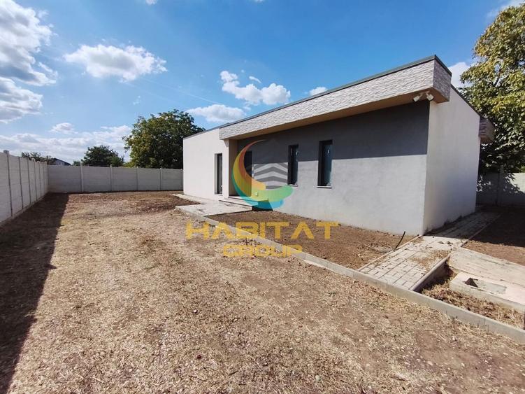 Casă individuală cu 3 camere cu Canalizare în Berceni