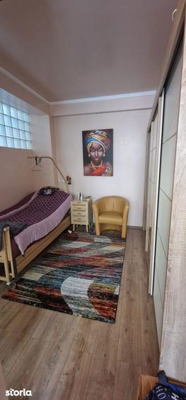 Casa / Vila cu 5 camere de vanzare in zona Tomis Mall - 2