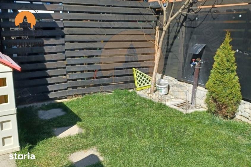 Casă cu 4 camere cu Teren 300 Mp în IAR
