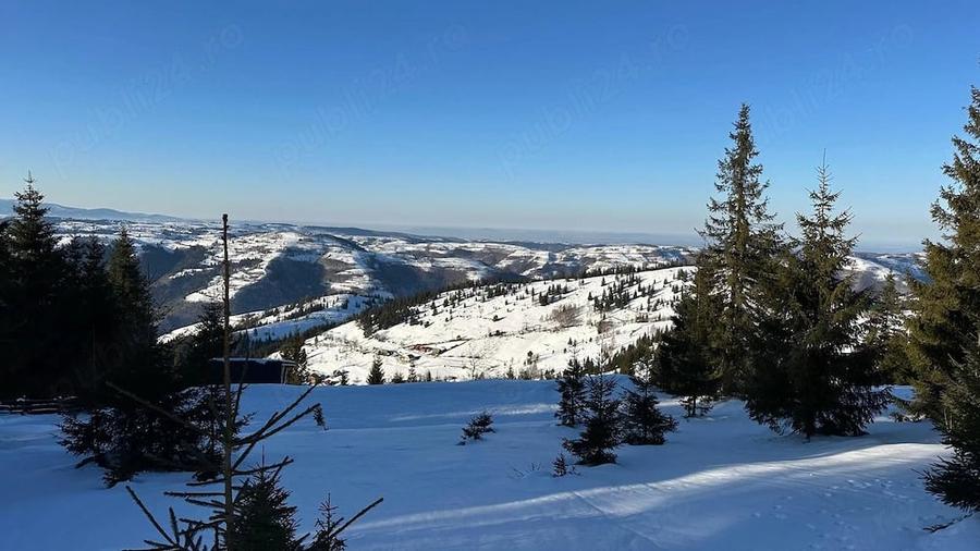 Teren de 700 mp, în Măguri