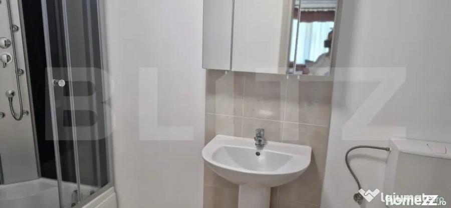 Casă cu 2 camere cu Teren 1000 Mp în Central