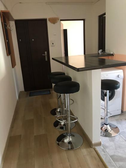 Apartament cu 2 camere decomandat în Astra
