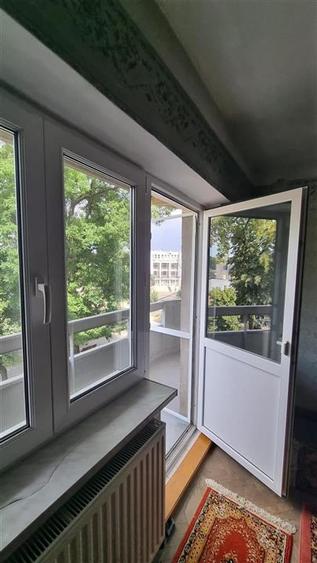 Apartament cu 3 camere decomandat în Călărași