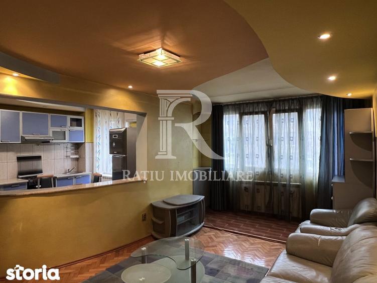 Apartament cu 3 camere decomandat în Rogerius
