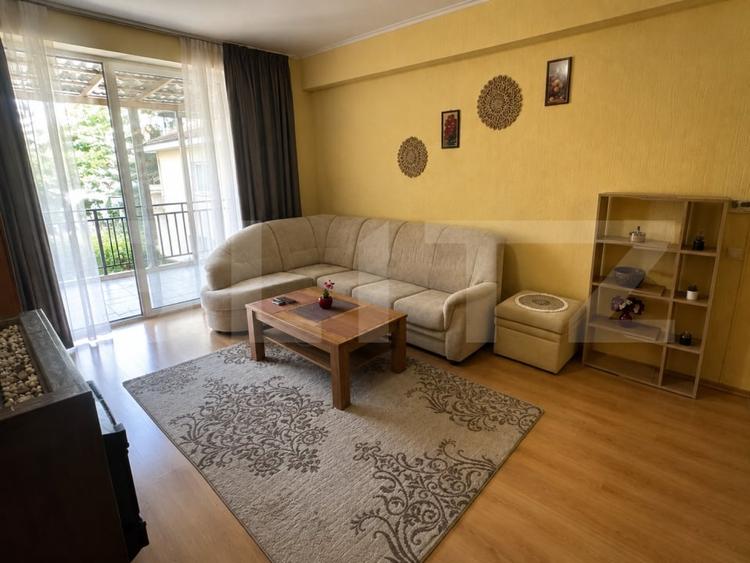Apartament cu 2 camere semidecomandat, mobilat în Florești