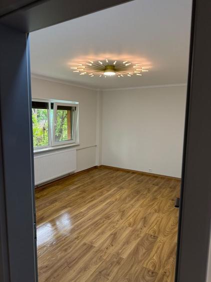 Apartament cu 2 camere decomandat în Rahova