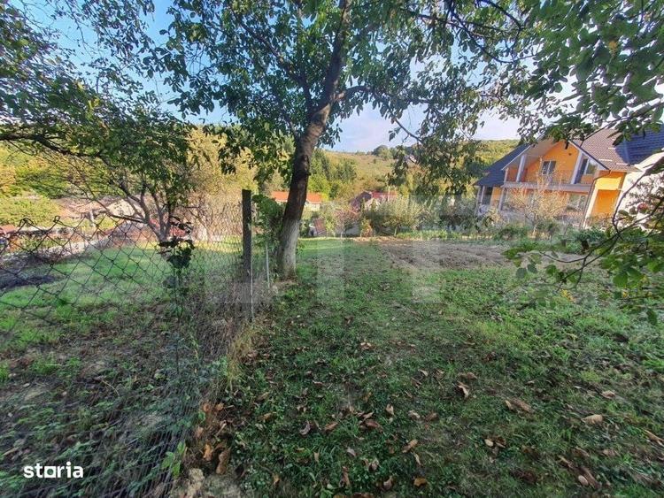 Teren intravilan, podul Jelnei foarte aproape de oras,11 Arii. - 6