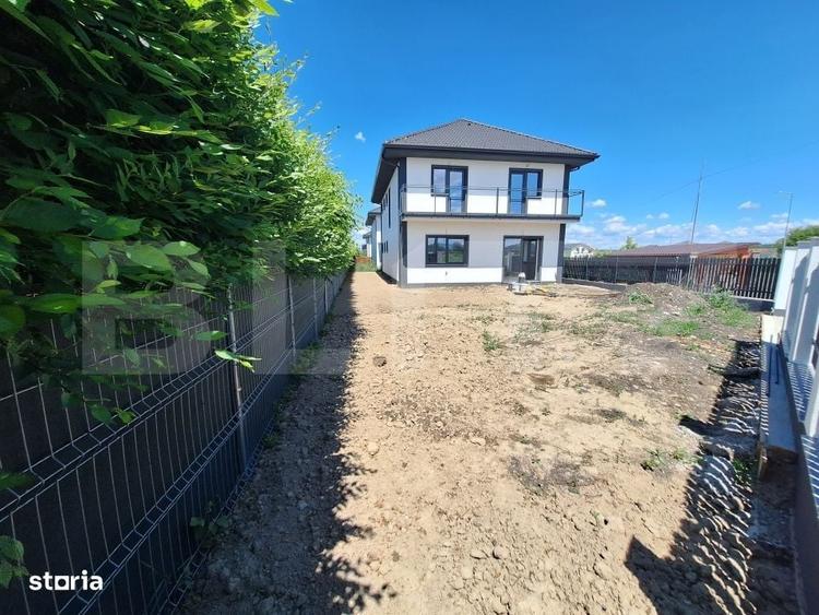 Casă cu 4 camere în Juc-Herghelie