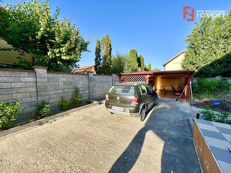 Casă individuală cu 4 camere cu Canalizare în Moșnița Nouă