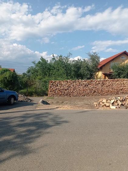 Teren de 1800 mp, în Central