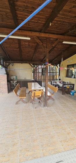 Casă cu Teren 665 Mp în Central