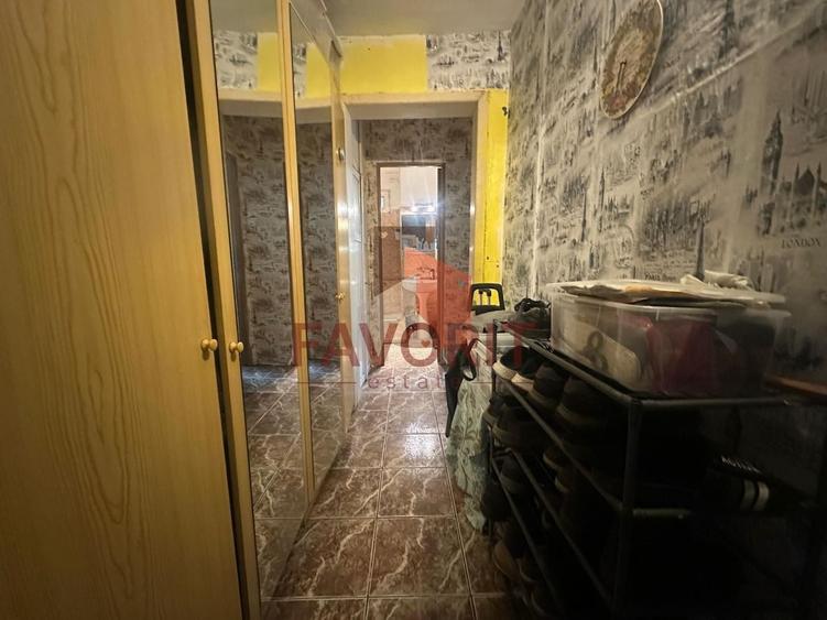 Apartament cu 4 camere decomandat, mobilat în Steaua