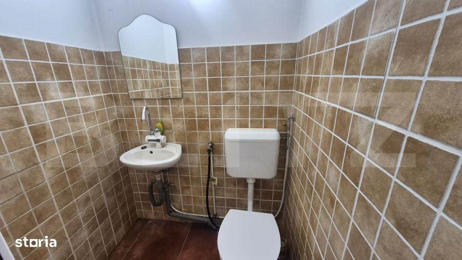 Spațiu comercial, de 49 mp, în Micro 16