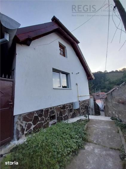 Casa in curte comuna de 2 camere zona Prund-Schei - 4
