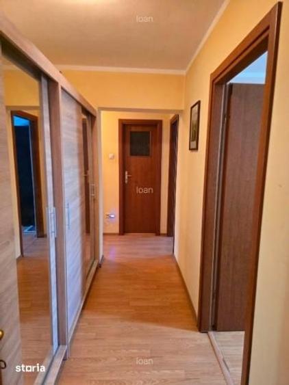 Apartament cu 4 camere în Drumul Taberei
