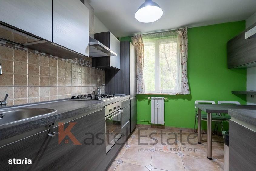 Apartament cu 3 camere în Drumul Taberei