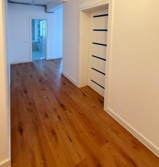 Proprietar, Inchiriez ap. NOU, spa?ios,2 camere, in Timisoara Giroc - 3