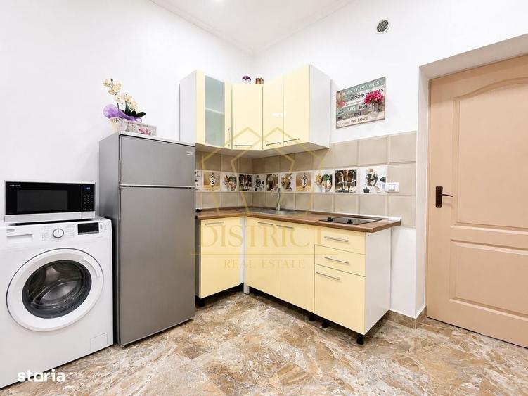 Apartament cu 2 camere decomandat în P-ța Maria