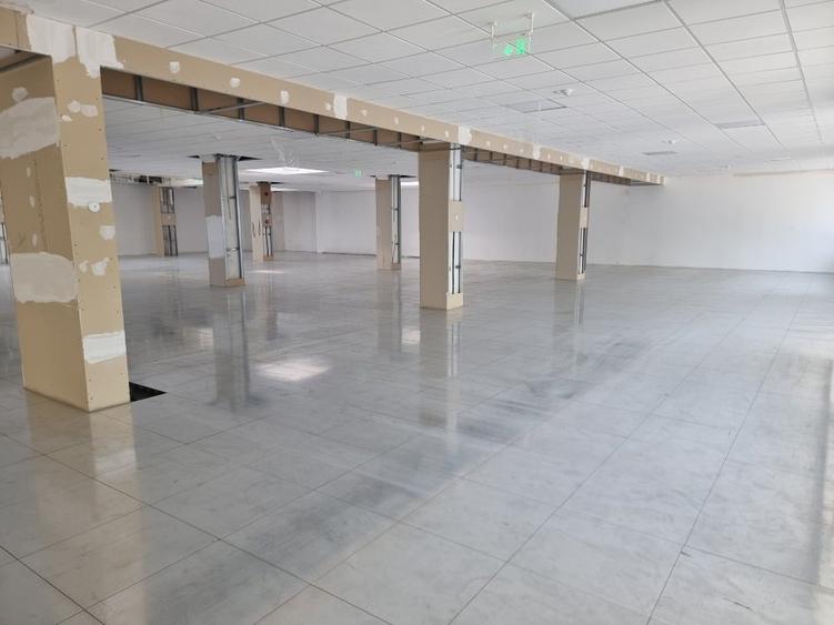 Birou, de 1,250 mp, în Aviației
