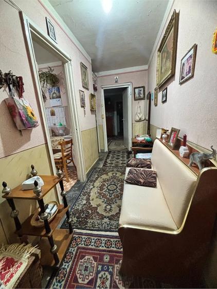 Apartament cu 2 camere nedecomandat în Rogerius