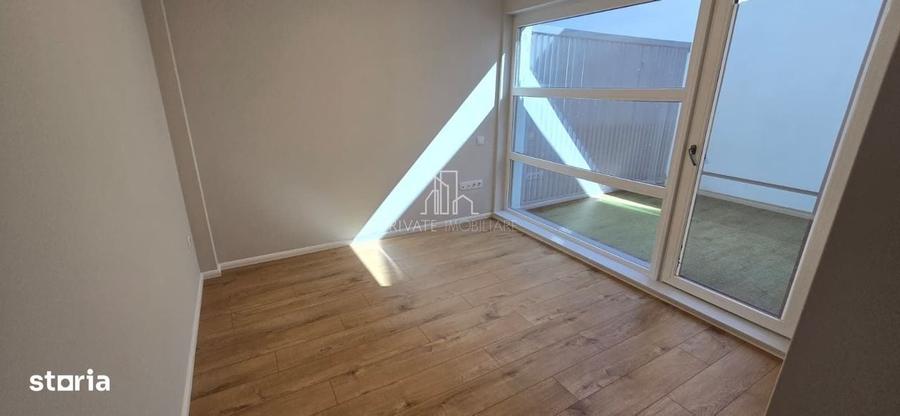 Apartament cu 3 camere în Lefaia
