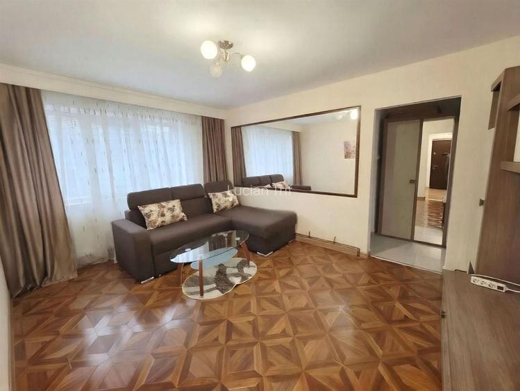 Apartament 2 camere Cetate Closca et.1 56 mp.