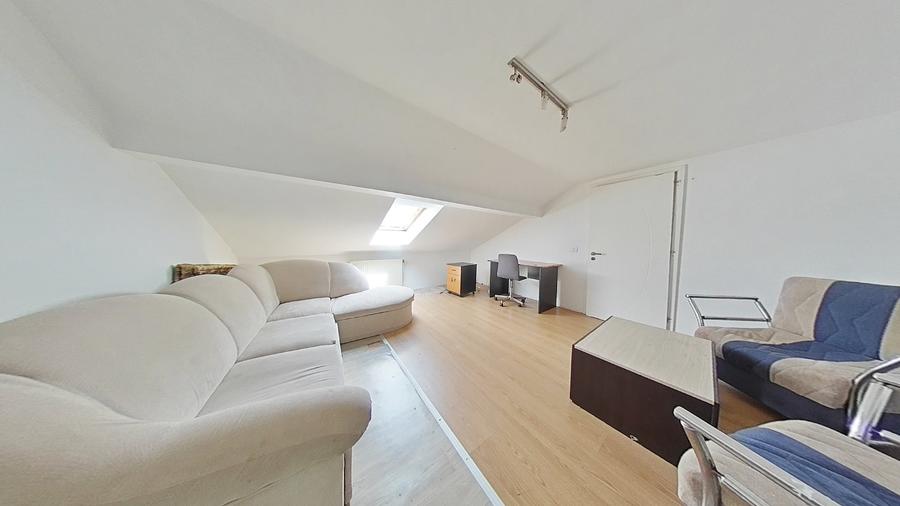 Apartament cu 2 camere de închiriat – Mansardă, zona Centrală – Arad - 4