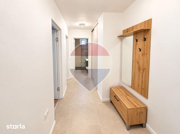 Apartament cu 3 camere în Delfinariu
