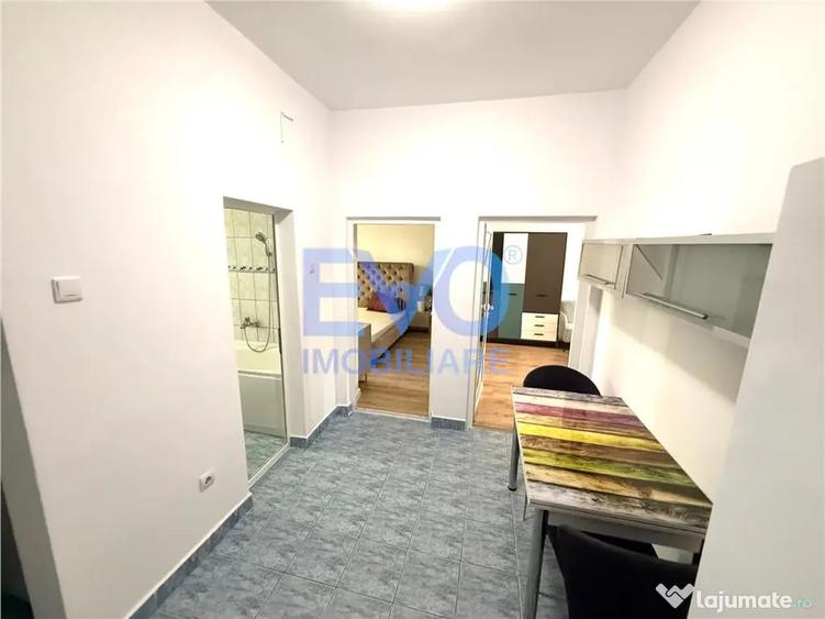 Apartament cu 2 camere decomandat în Ultracentral