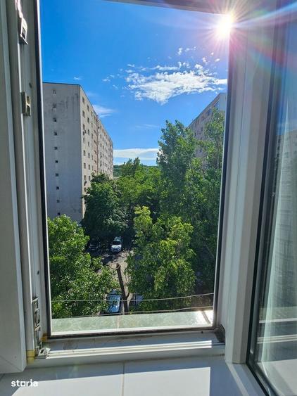 Apartament cu 2 camere semidecomandat în Mircea cel Bătrân